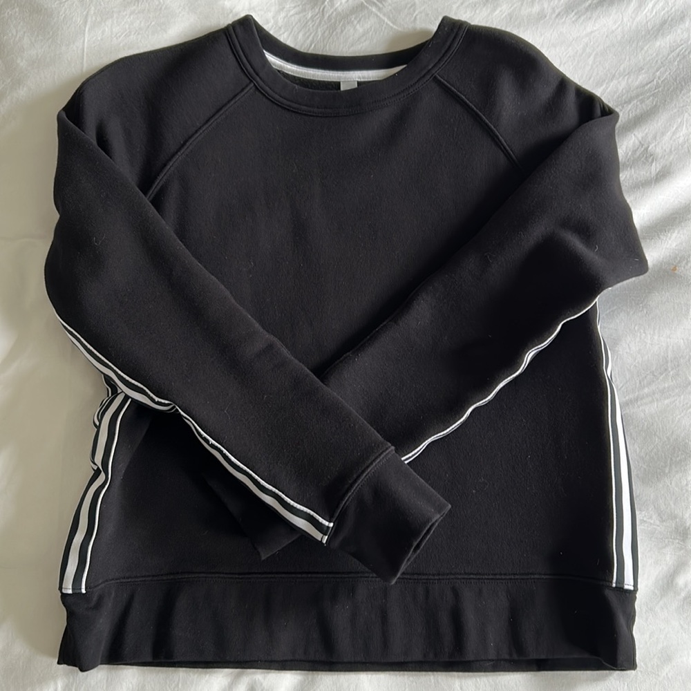 Athleta sweatshirt top